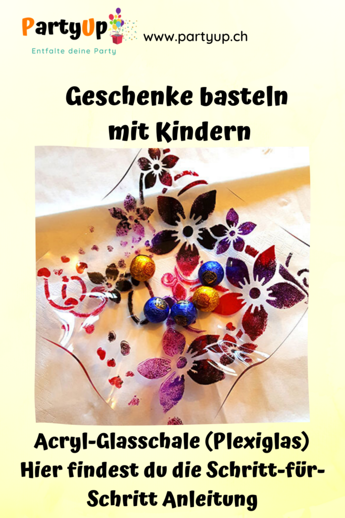Geschenkidee: Geschenke basteln mit Kindern - Acrylglas Schalen als Weihnachtsgeschenk