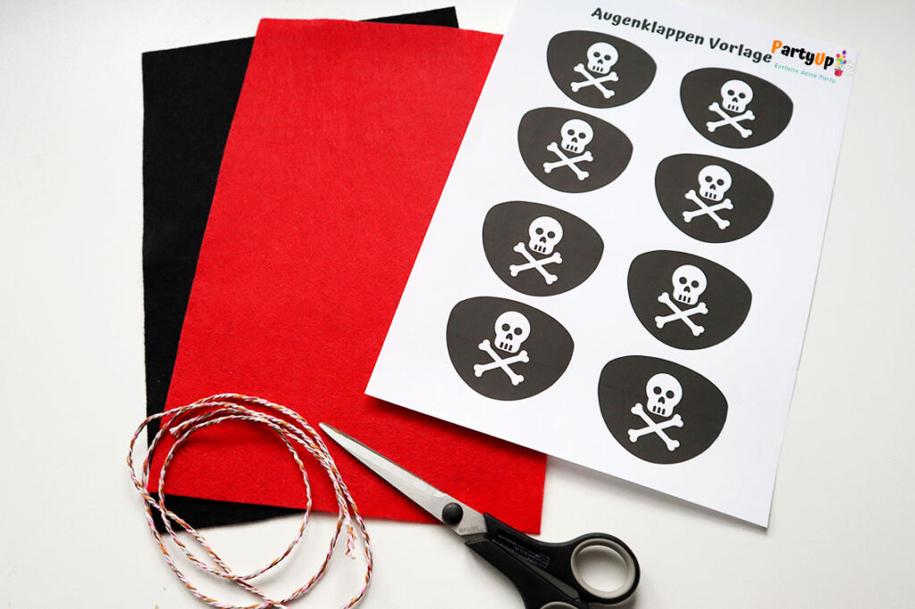 Anleitung und Vorlage für eine Piraten-Augenklappe für das Kostüm zum Piraten Geburtstag