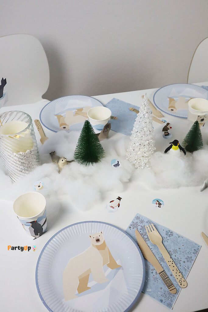 Geburtstagsparty Dekoration Idee für den Winter zum Motto Pinguin und Eisbär