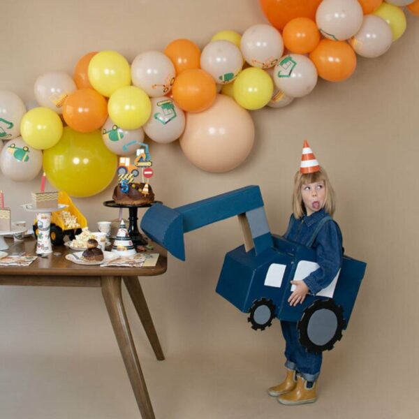 Bunte Ballons für Feierlichkeiten mit unserem Luftballon Set Baustellen Party. Perfekt für Fans von Baggern, Kränen und Lastwagen. Umweltfreundlich und biologisch abbaubar.