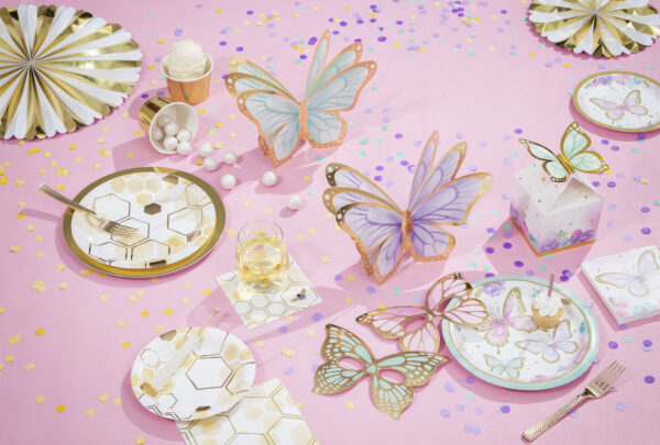 Verleihe deiner Tischdekoration einen zauberhaften Touch mit der Serviette zauberhafte Schmetterlinge, ideal für Geburtstage, Taufen etc.