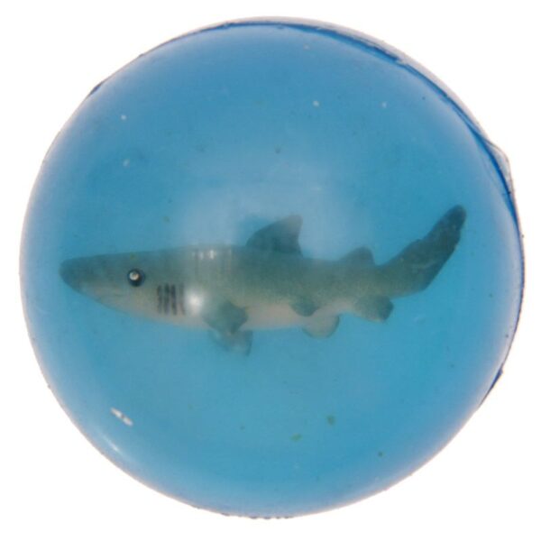 Spring ins Abenteuer mit dem 3D-Hai Flummi! Ideal als Mitgebsel oder Adventskalender-Inhalt. Hochwertig aus Gummi, ca. 4 cm gross.