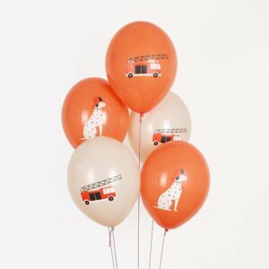 Steigere die Feierstimmung mit unseren Feuerwehr-Party Luftballons – perfekt für jede mutige Feier. Nachhaltig, farbenfroh und einfach spassig!