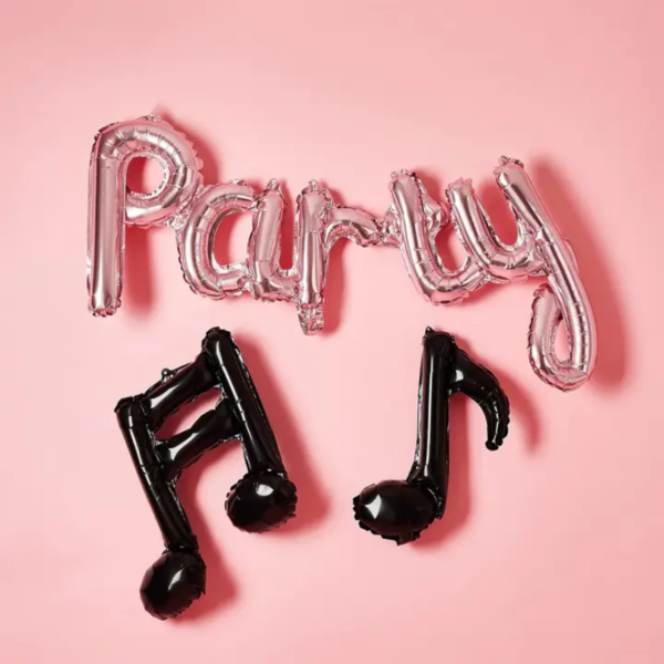 Feier deinen Geburtstag im Stil eines Social Media Stars mit unserem Musik Party Deko Set! Perfekt für Teenager, die Trends lieben. Hier entdecken!